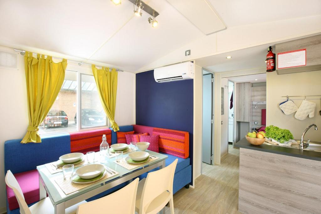 Casa Mobile Gustocamp A Caorle Hotell Exteriör bild